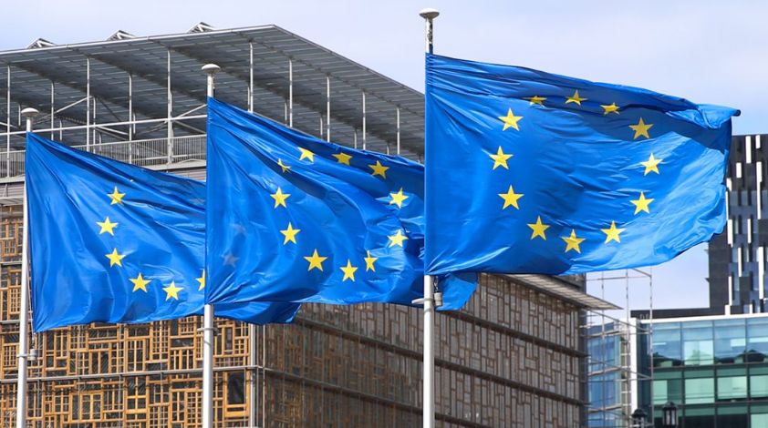 Новые законы и программы для емигрантов в европе в 2025 году